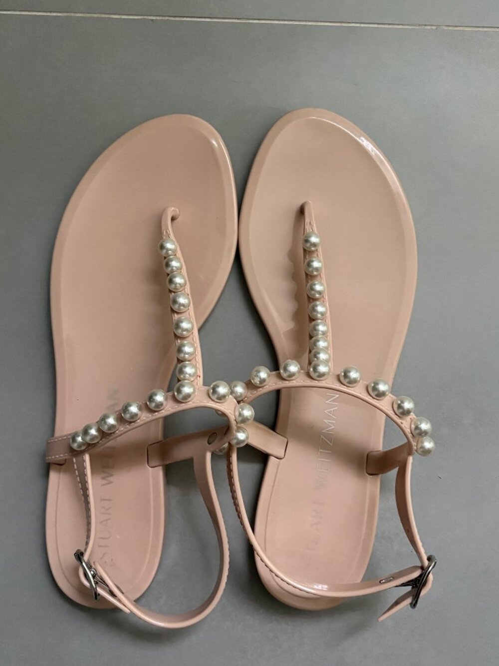 Stuart Weitzman GOLDIE PEARL JELLY thong SANDAL size 9